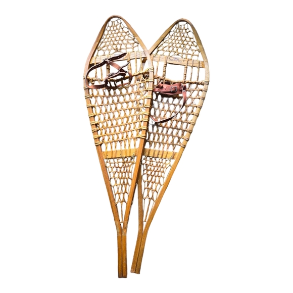 VINTAGE CANADIAN TORPEDO SNOWSHOES - Picture 1 of 7